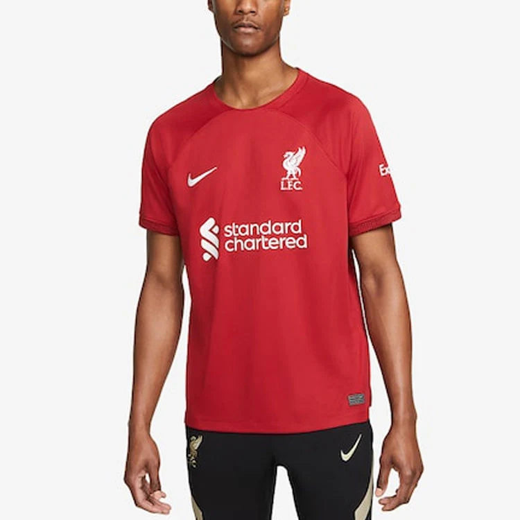 Liverpool F.C. 2022/23 Stadium Home Men's Nike Dri-FIT Football Shirt