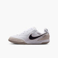 Nike Jr. Tiempo Streetgato Older Kids' Indoor Court Low-Top Soccer Shoes