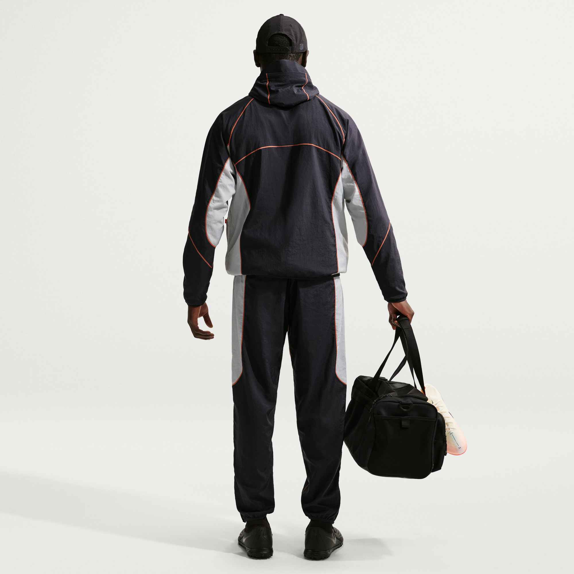 Chelsea FC Strike+ SE Men's Nike Soccer Repel Hooded Jacket