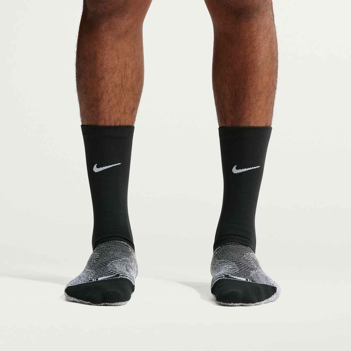 NikeGrip Vapor Strike Soccer Crew Socks