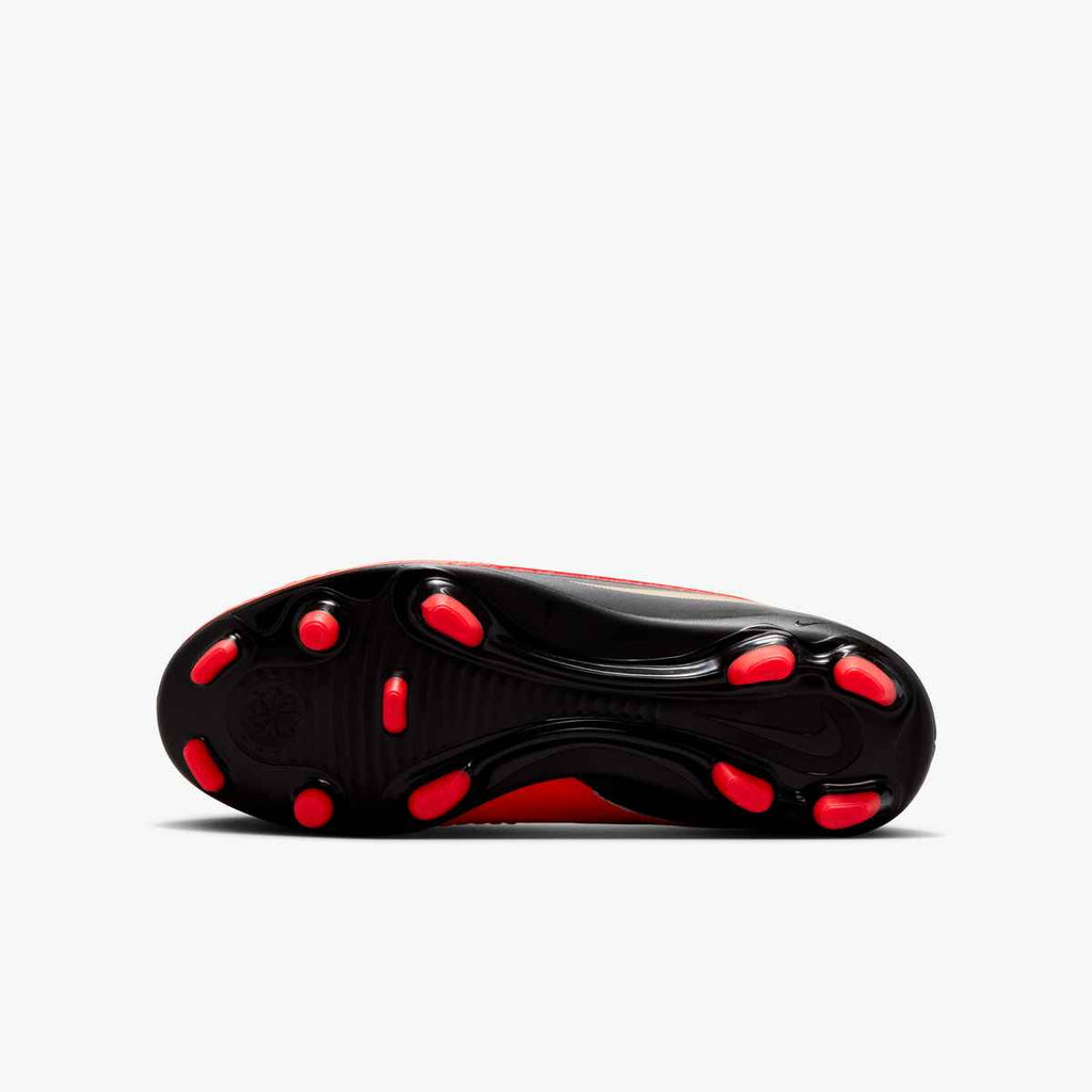 Nike Jr. Phantom 6 Low Club Big Kids' Multi-Ground Soccer Cleats