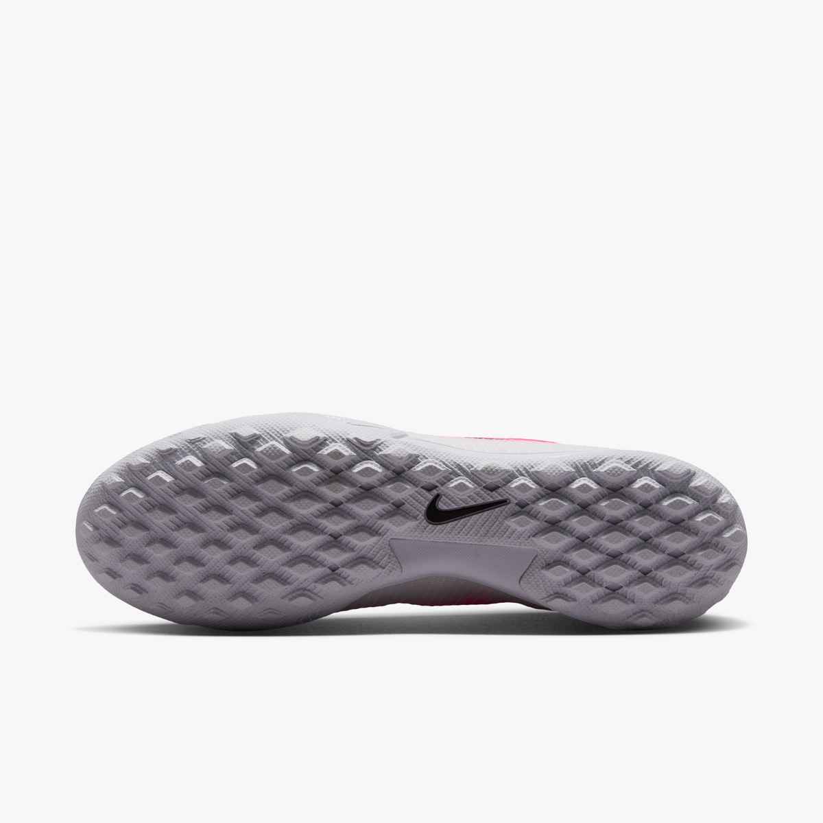 Nike Mercurial Vapor 17 Academy Turf Low-Top Soccer Shoes
