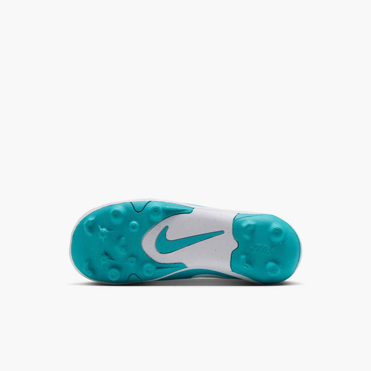 Nike Jr. Tiempo Maestro Club Flex Little Kids' Multi-Ground Low-Top Soccer Cleats