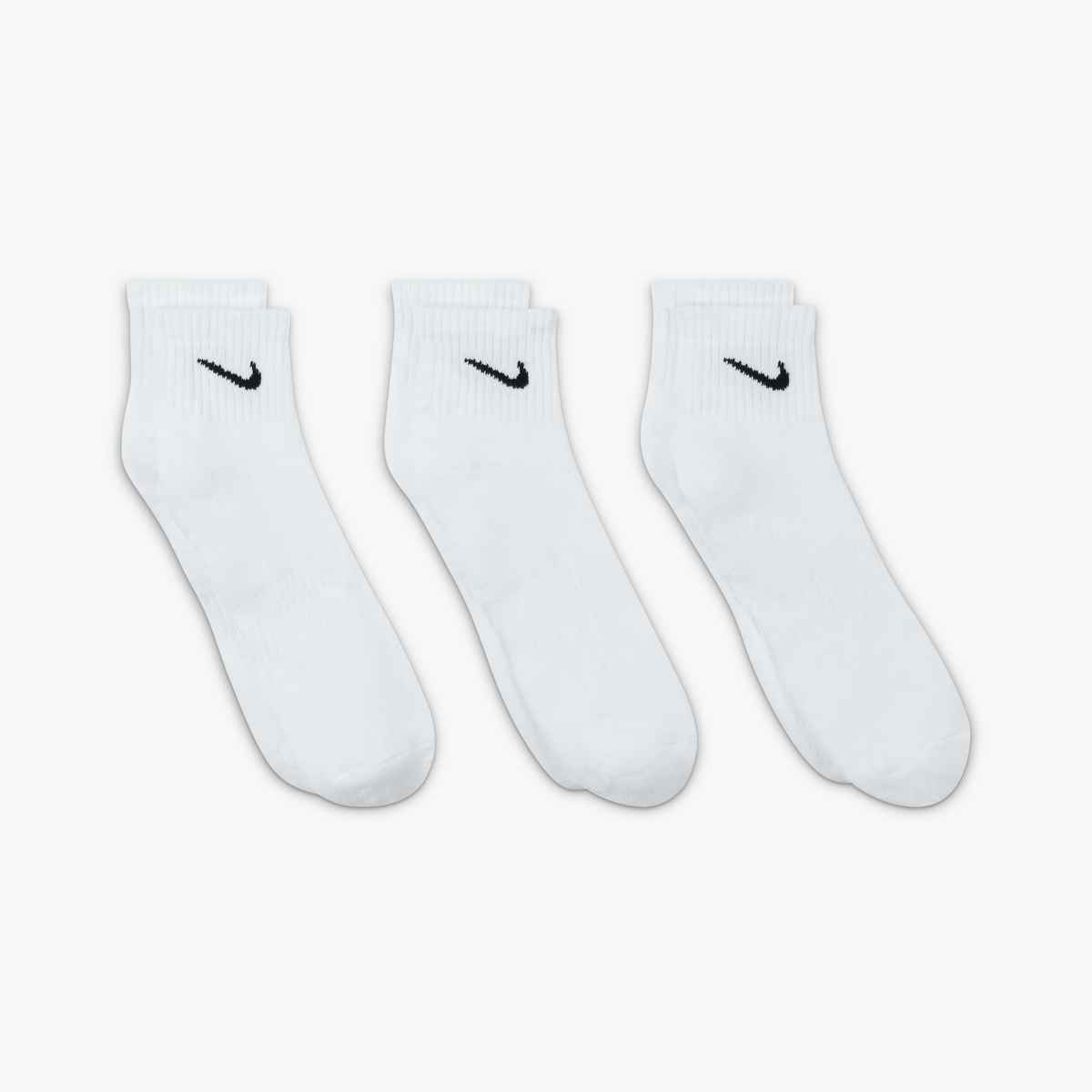 Nike Everyday Cushioned Training Ankle Socks (3 Pairs)