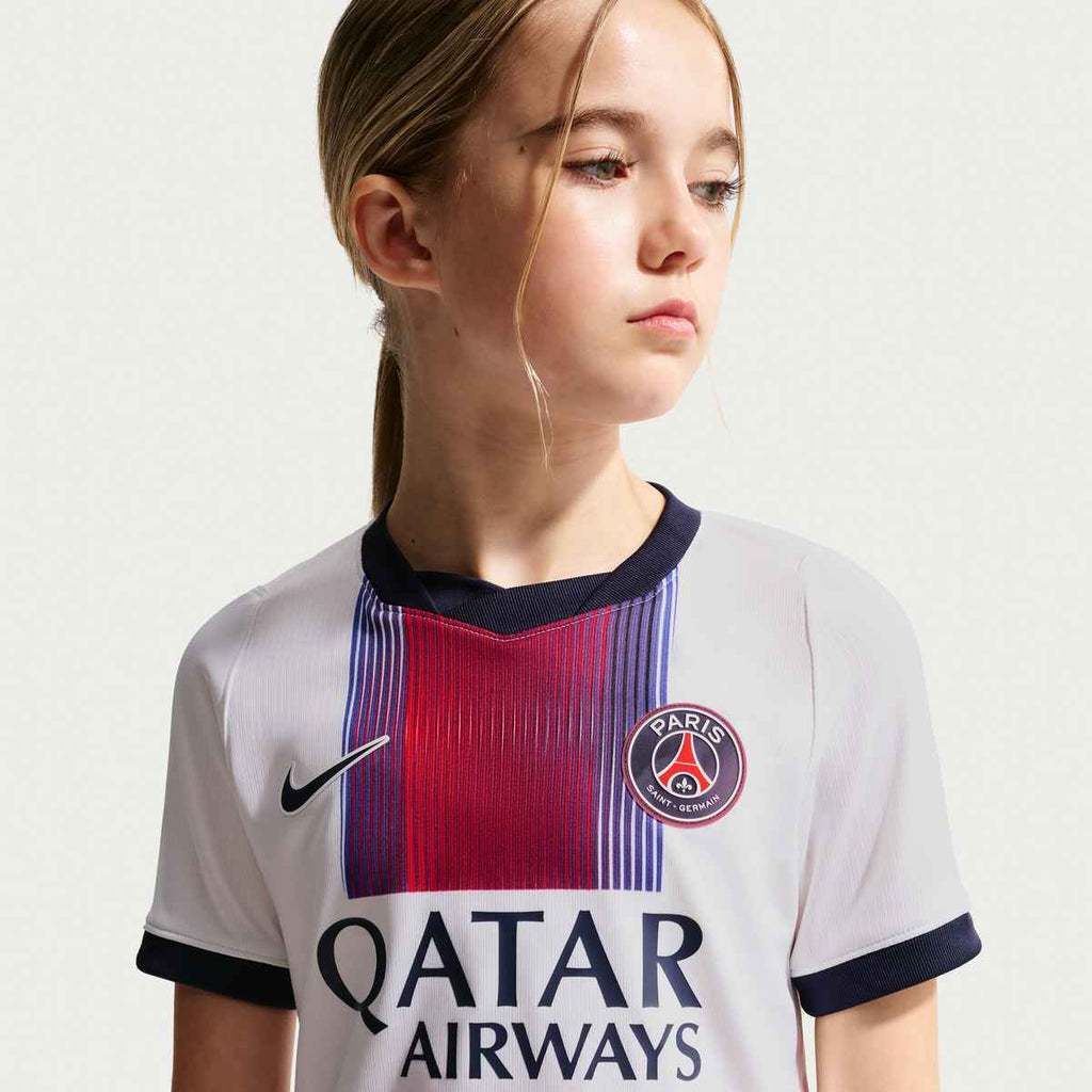 Paris Saint-Germain 2026/27 Stadium Away Older Kids' Nike Dri-FIT Soccer Replica Jersey