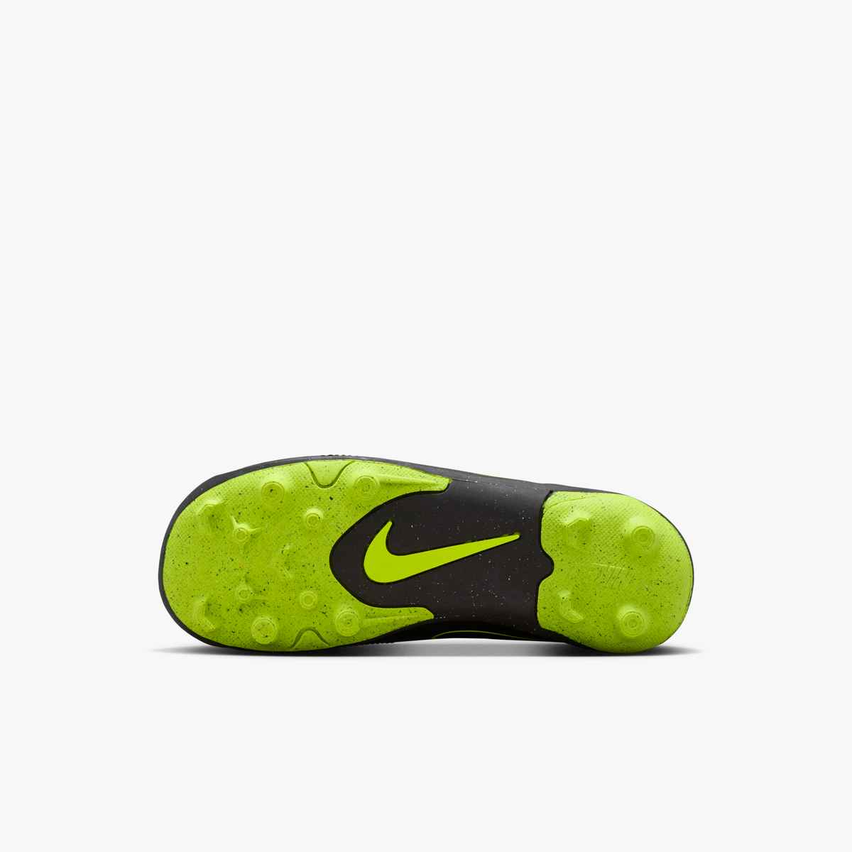 Nike Jr. Tiempo Maestro Club Little Kids' Multi-Ground Low-Top Soccer Cleats
