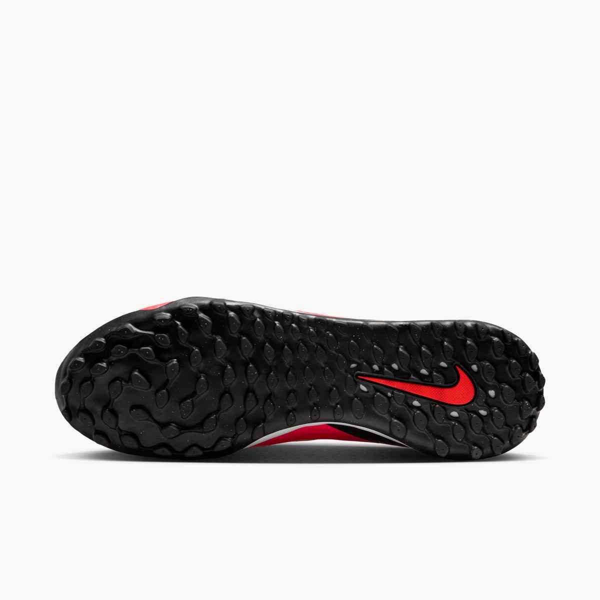 Nike Phantom 6 Low Academy Turf Soccer Shoes