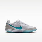 Nike Jr. Tiempo Streetgato Older Kids' Indoor Court Low-Top Soccer Shoes