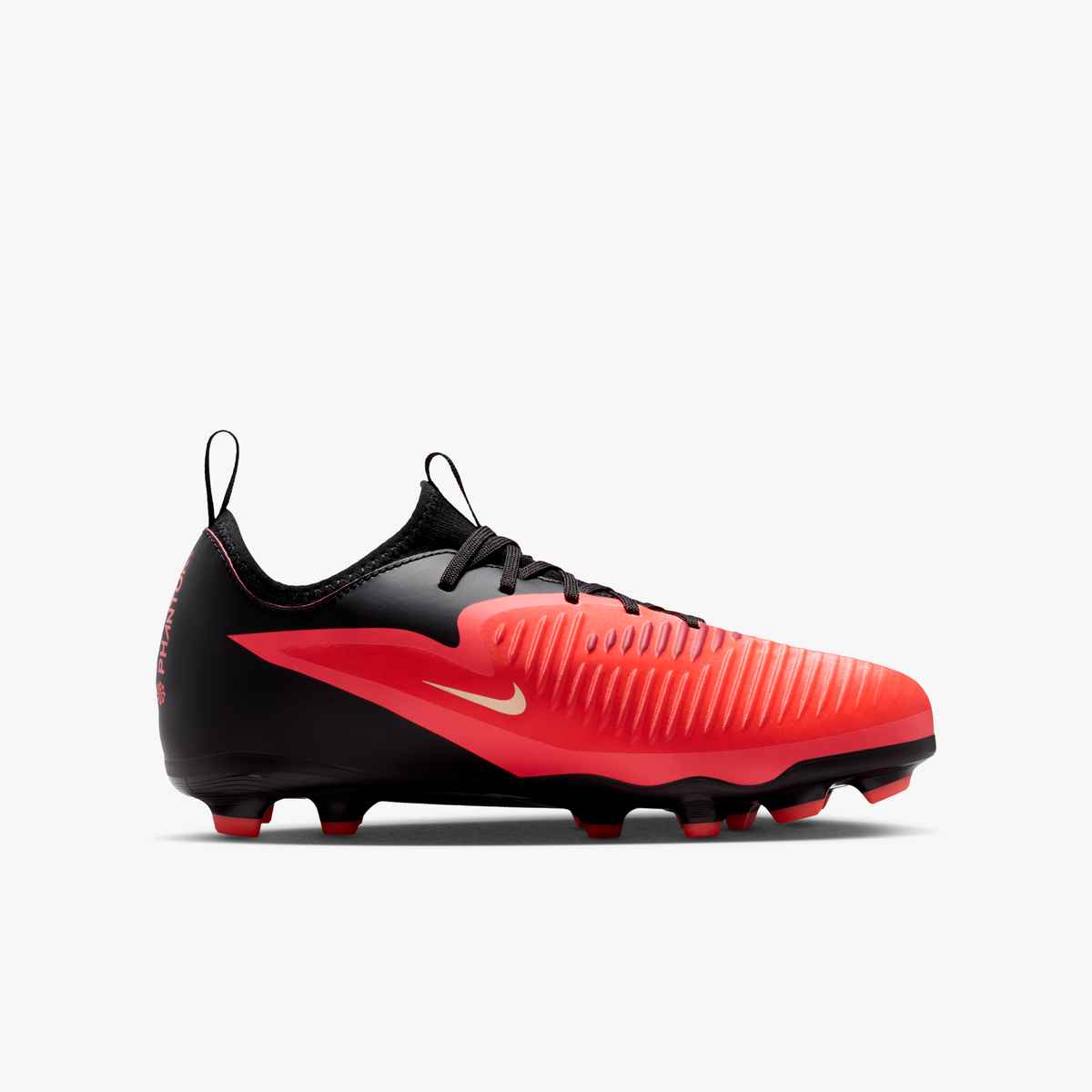 Nike Jr. Phantom 6 Low Academy Big Kids' Multi-Ground Soccer Cleats