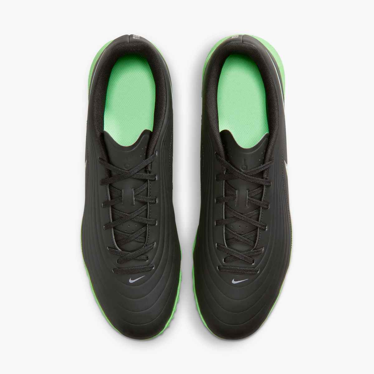 Nike Tiempo Maestro Club Turf Low-Top Soccer Shoes