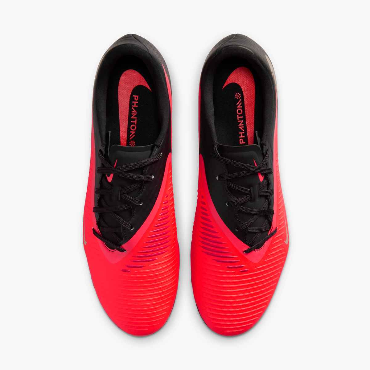 Nike Phantom 6 Low Academy Multi-Ground Soccer Cleats