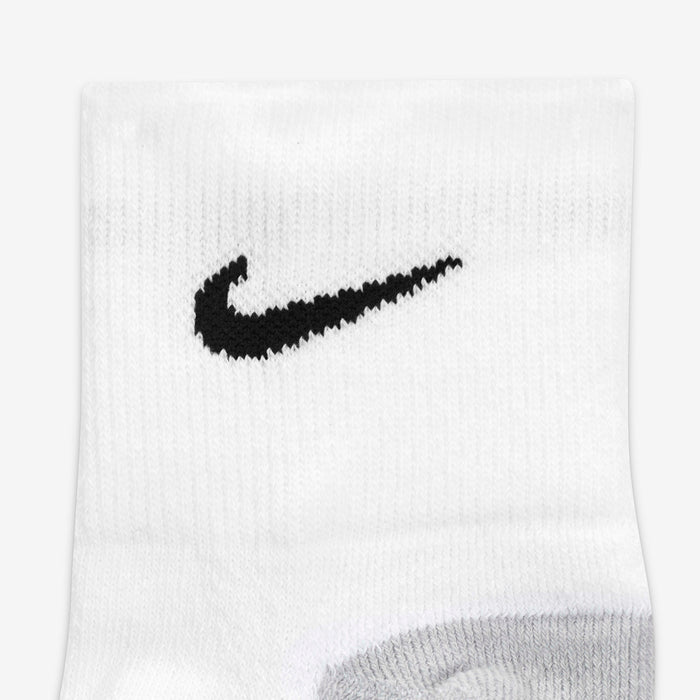 Nike Everyday Max Cushioned Training Ankle Socks (3 Pairs)