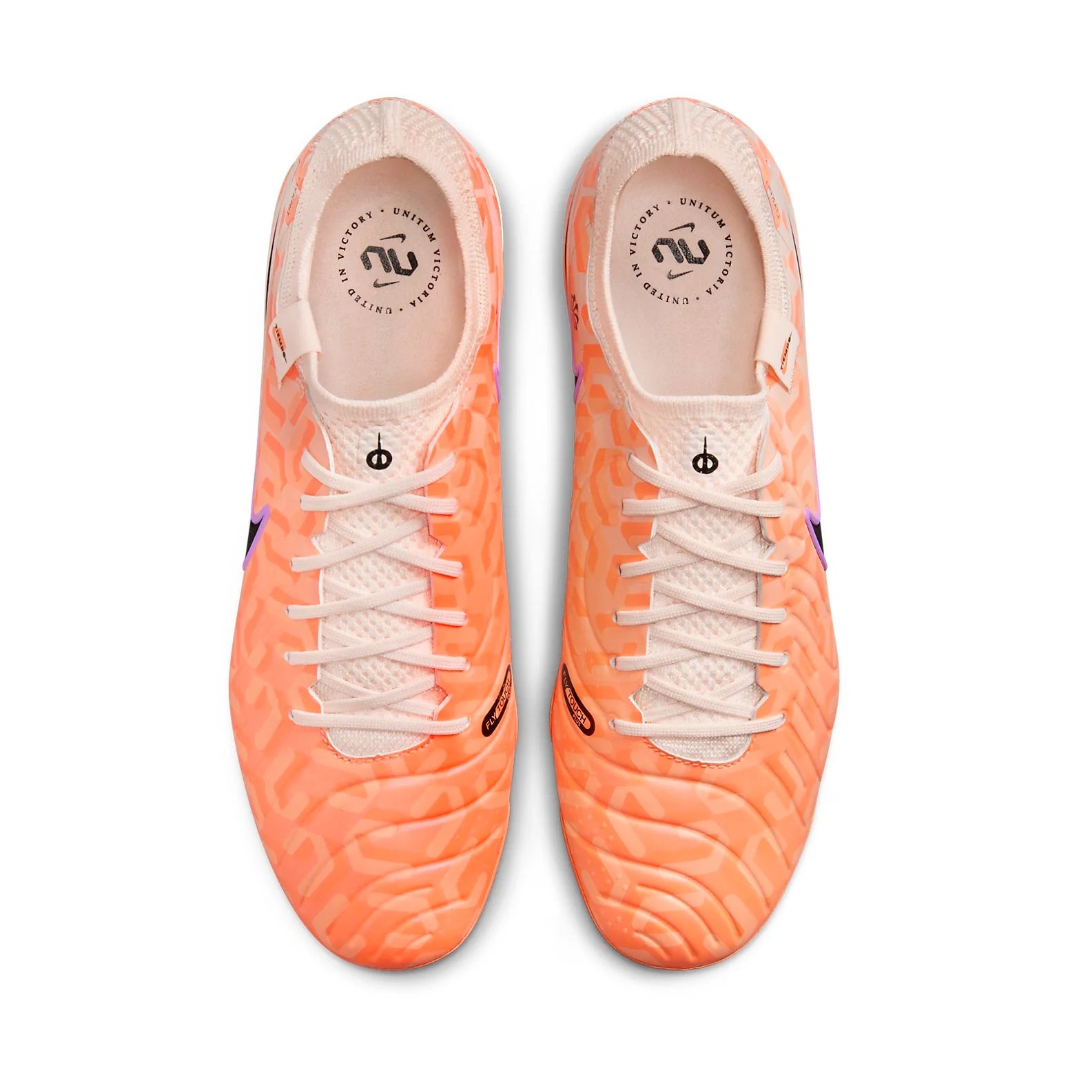 Nike Tiempo Legend 10 Elite WC Firm-Ground Low-Top Soccer Cleats