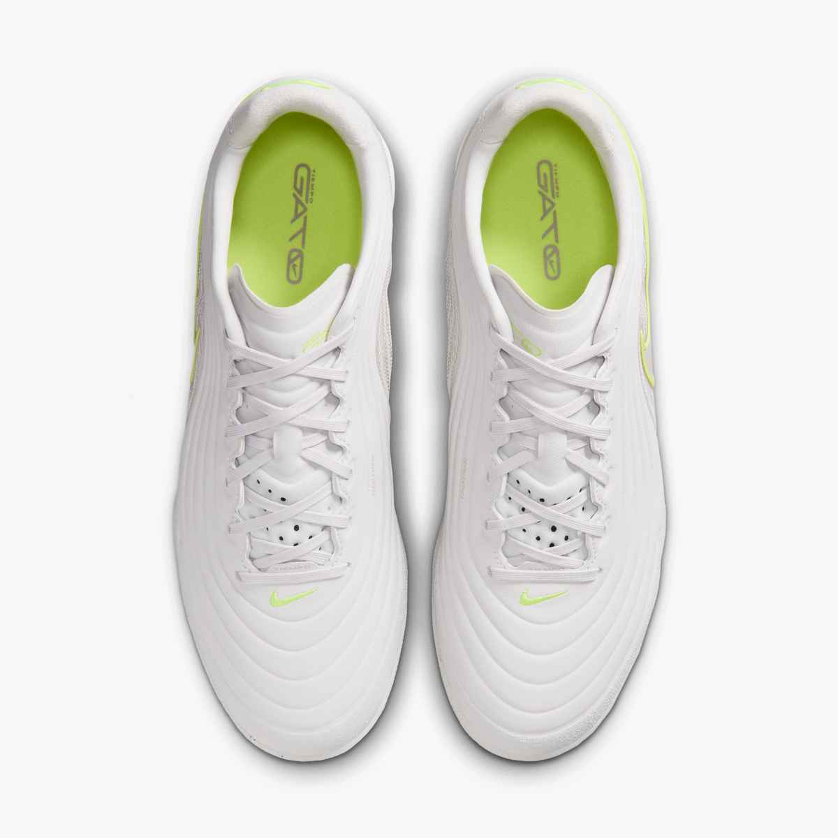 Nike Tiempo Reactgato Indoor/Court Low-Top Soccer Shoes