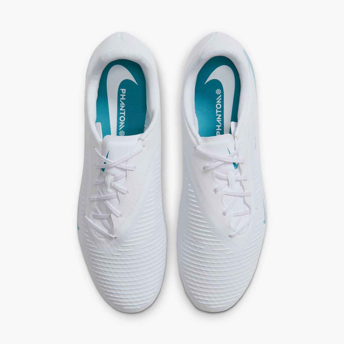 Nike Phantom 6 Low Academy Multi-Ground Soccer Cleats