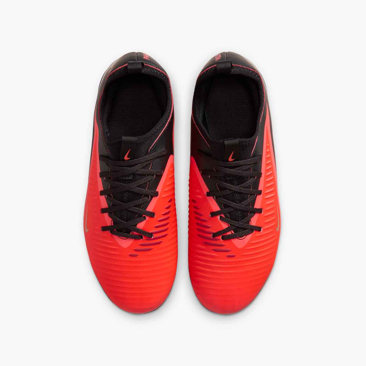 Nike Jr. Phantom 6 Low Academy Big Kids' Multi-Ground Soccer Cleats