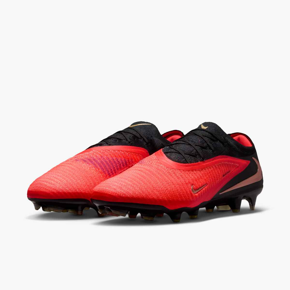 Nike Phantom 6 Low Elite Artificial-Grass Soccer Cleats