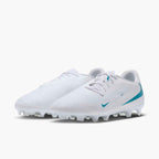 Nike Phantom 6 Low Academy Multi-Ground Soccer Cleats