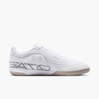 Nike Tiempo Reactgato Indoor/Court Low-Top Soccer Shoes