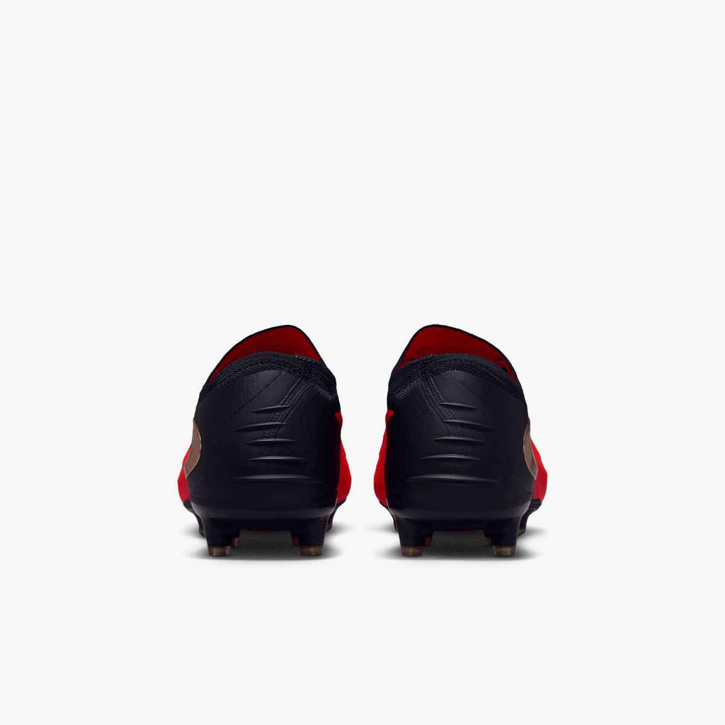 Nike Phantom 6 Low Elite Artificial-Grass Soccer Cleats