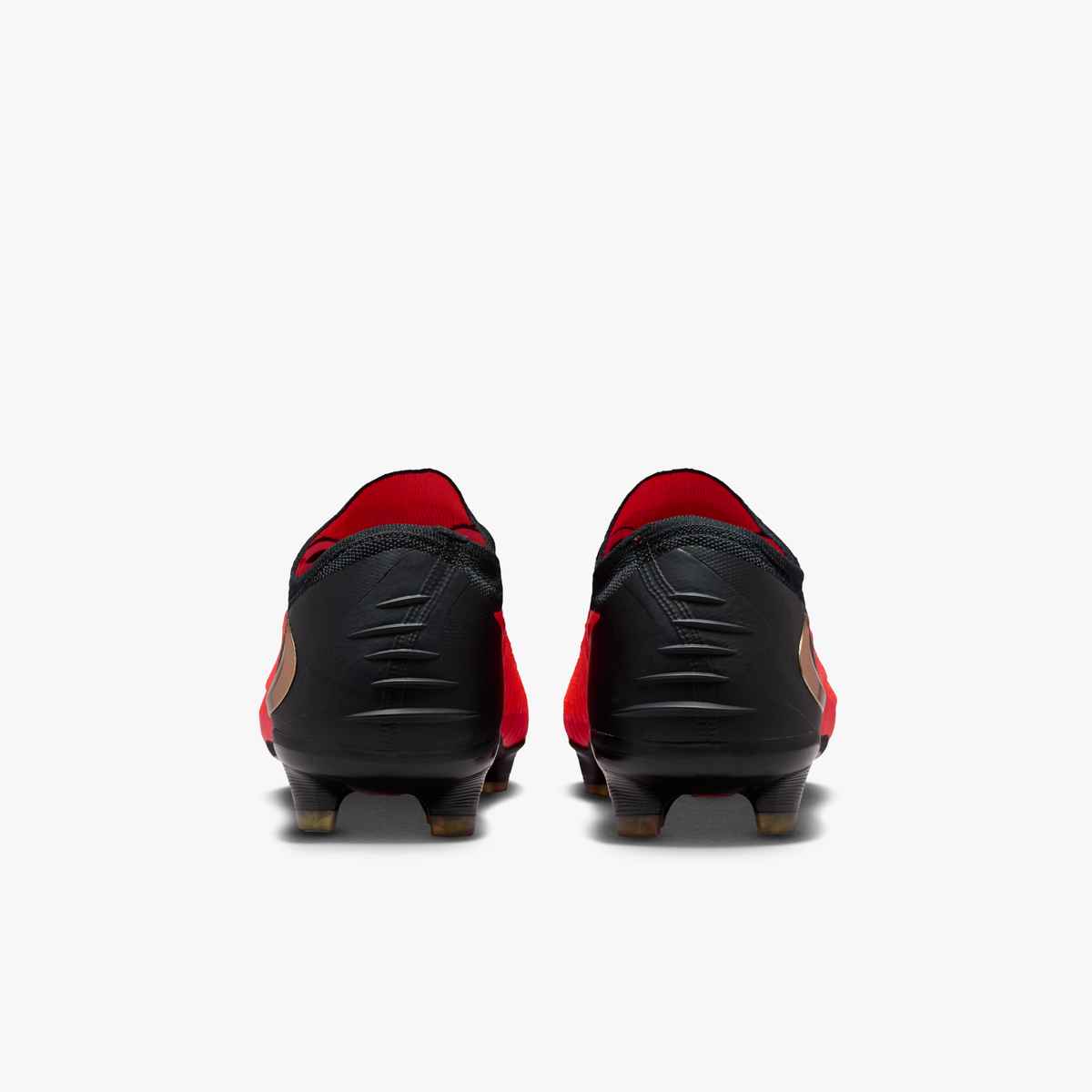 Nike Phantom 6 Low Elite Artificial-Grass Soccer Cleats