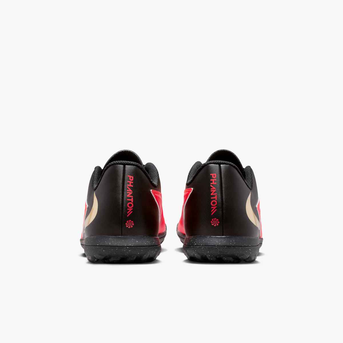 Nike Phantom 6 Low Club Turf Soccer Shoes