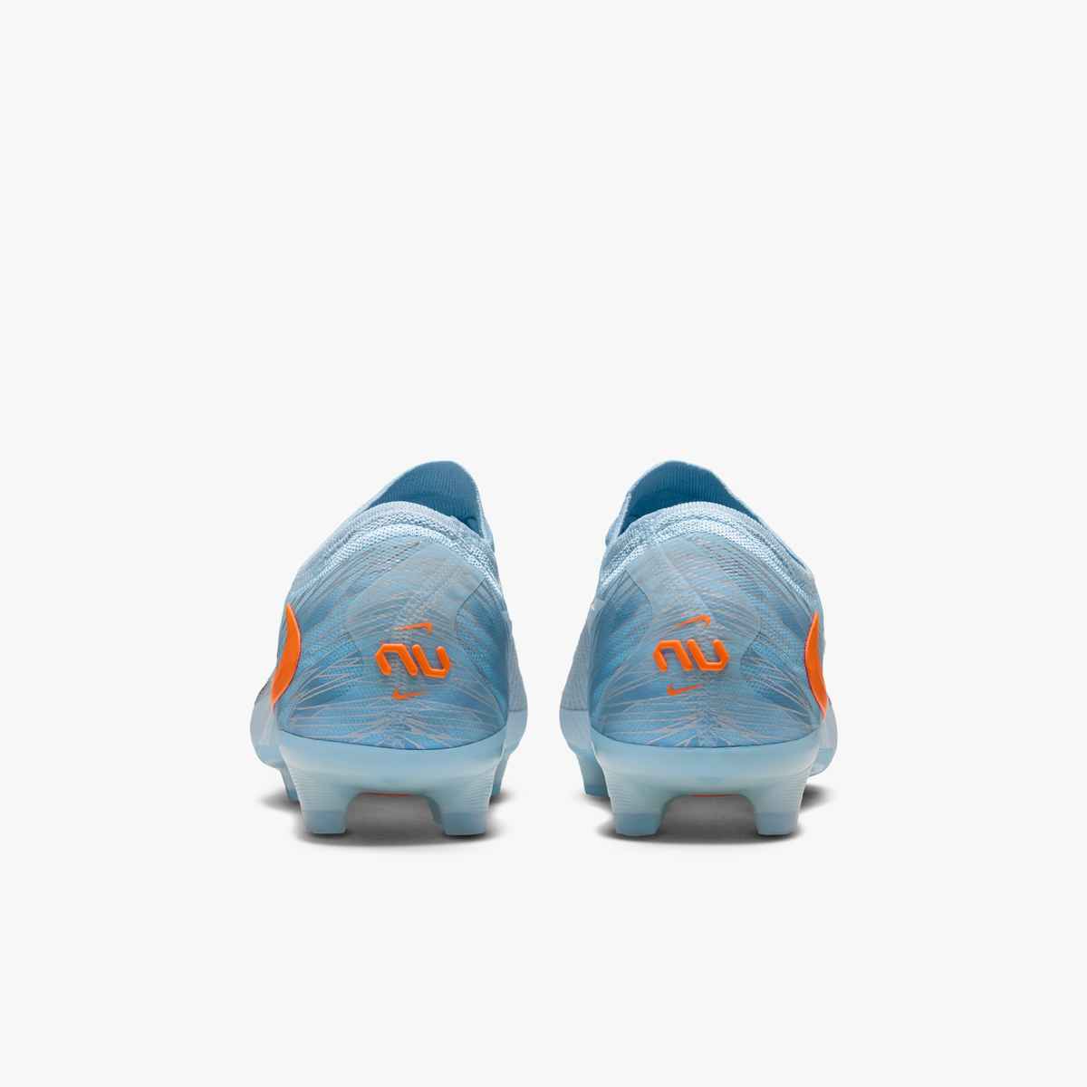 Nike United Phantom 6 Low Elite Firm-Ground Soccer Cleats