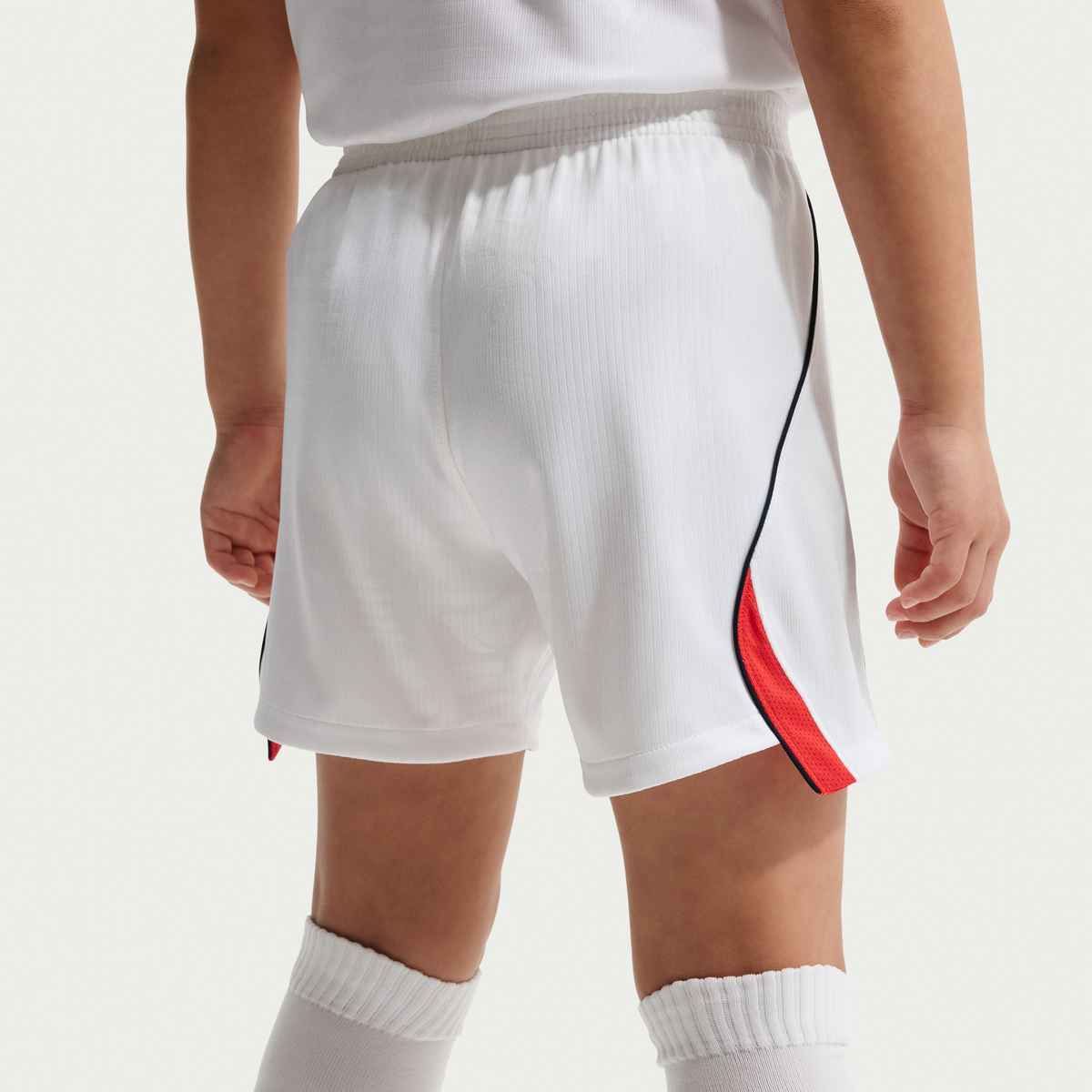 Nike England 2026 Stadium Home Younger Kids' Nike Football Replica 3-Piece Kit
