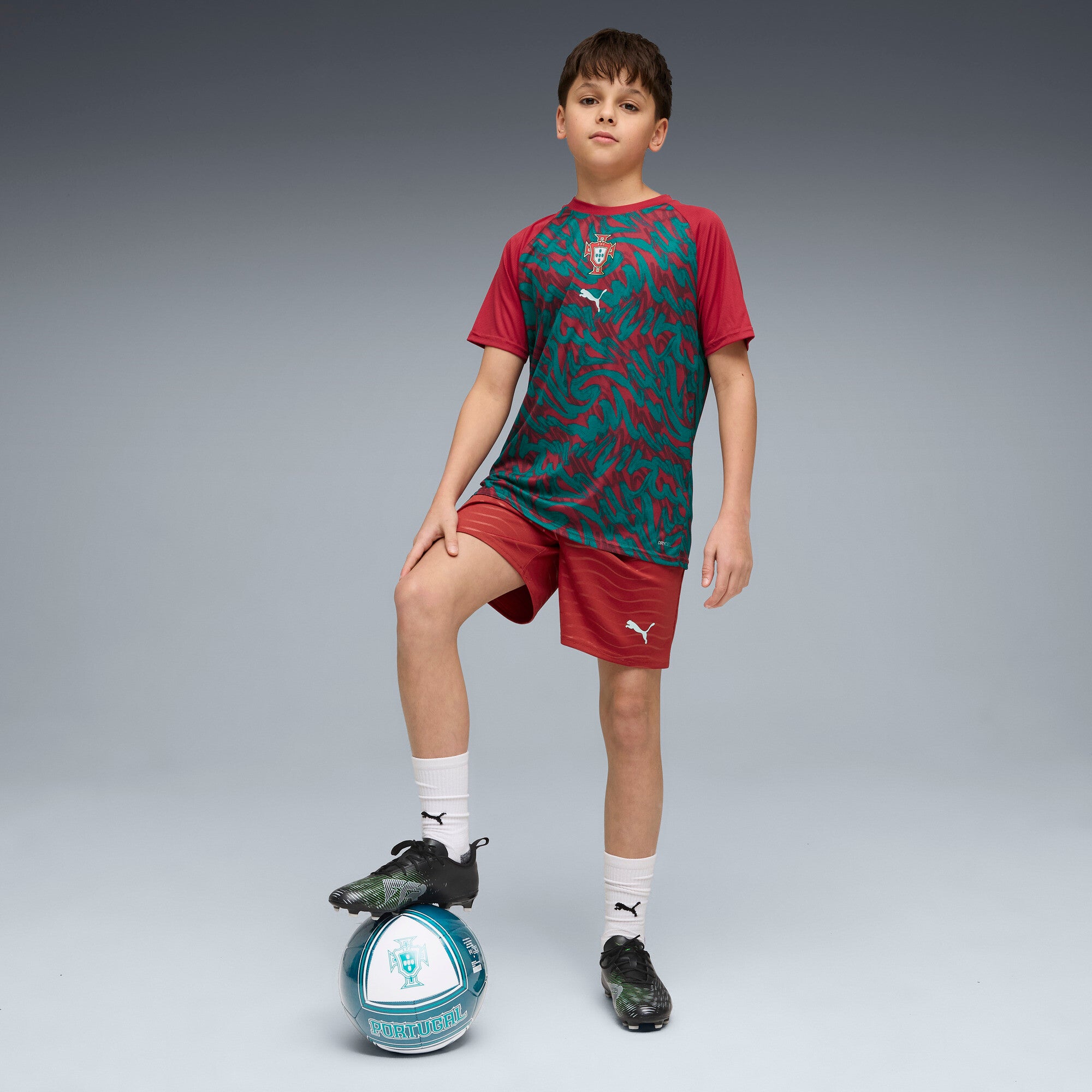 PUMA Portugal 2026 Big Kids' Warm Up Jersey