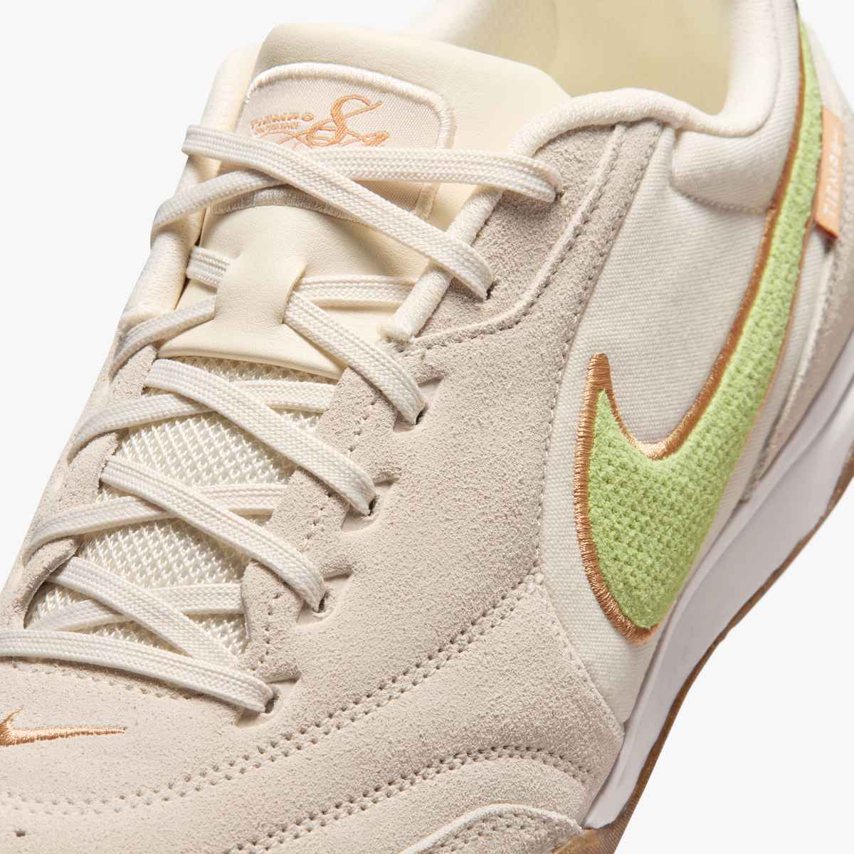 Nike Tiempo Streetgato PRM Indoor Court Low-Top Football Shoes