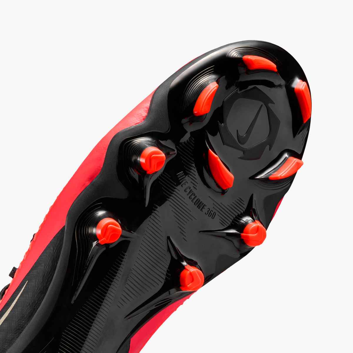 Nike Phantom 6 Low Academy Multi-Ground Soccer Cleats