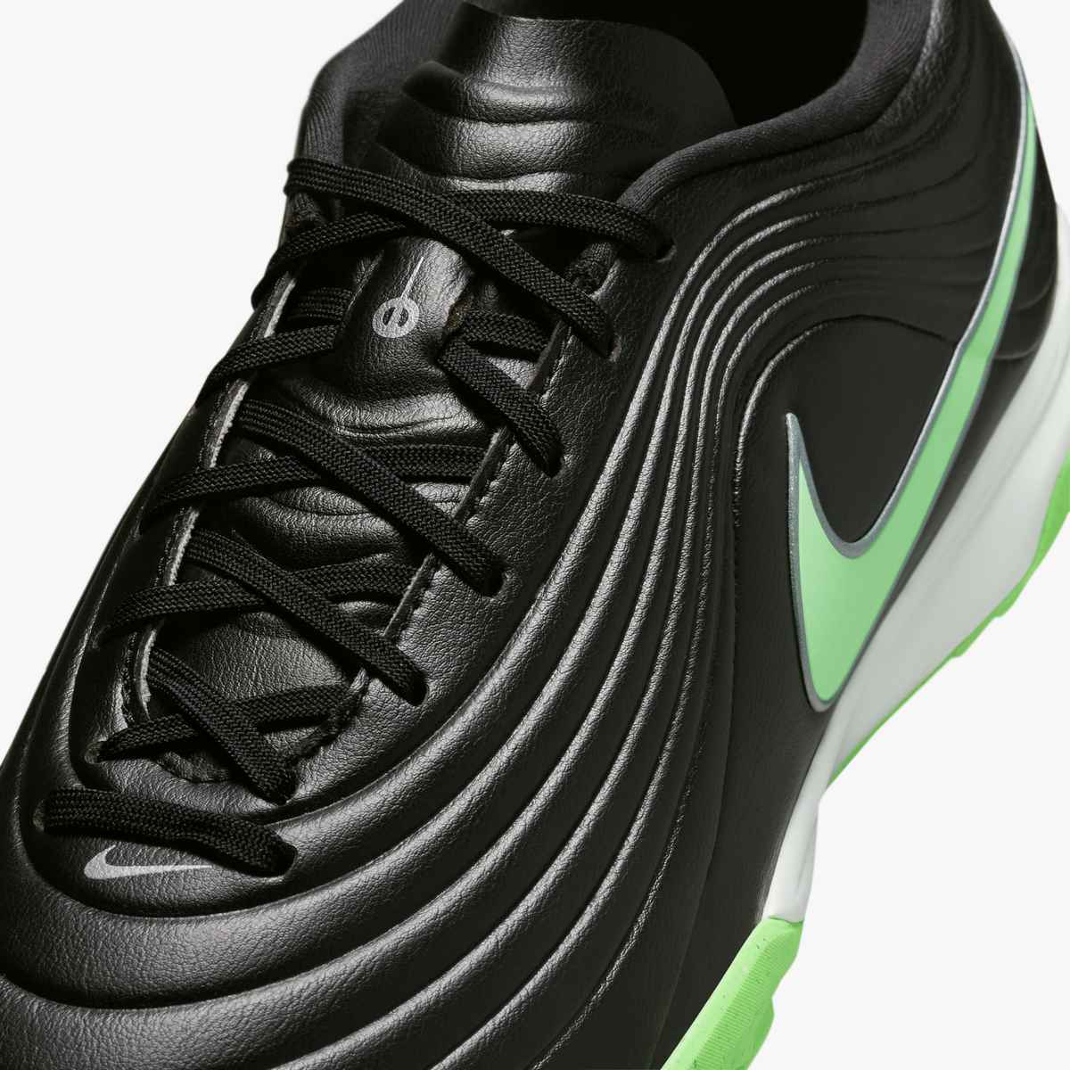 Nike Tiempo Maestro Academy Turf Low-Top Soccer Shoes