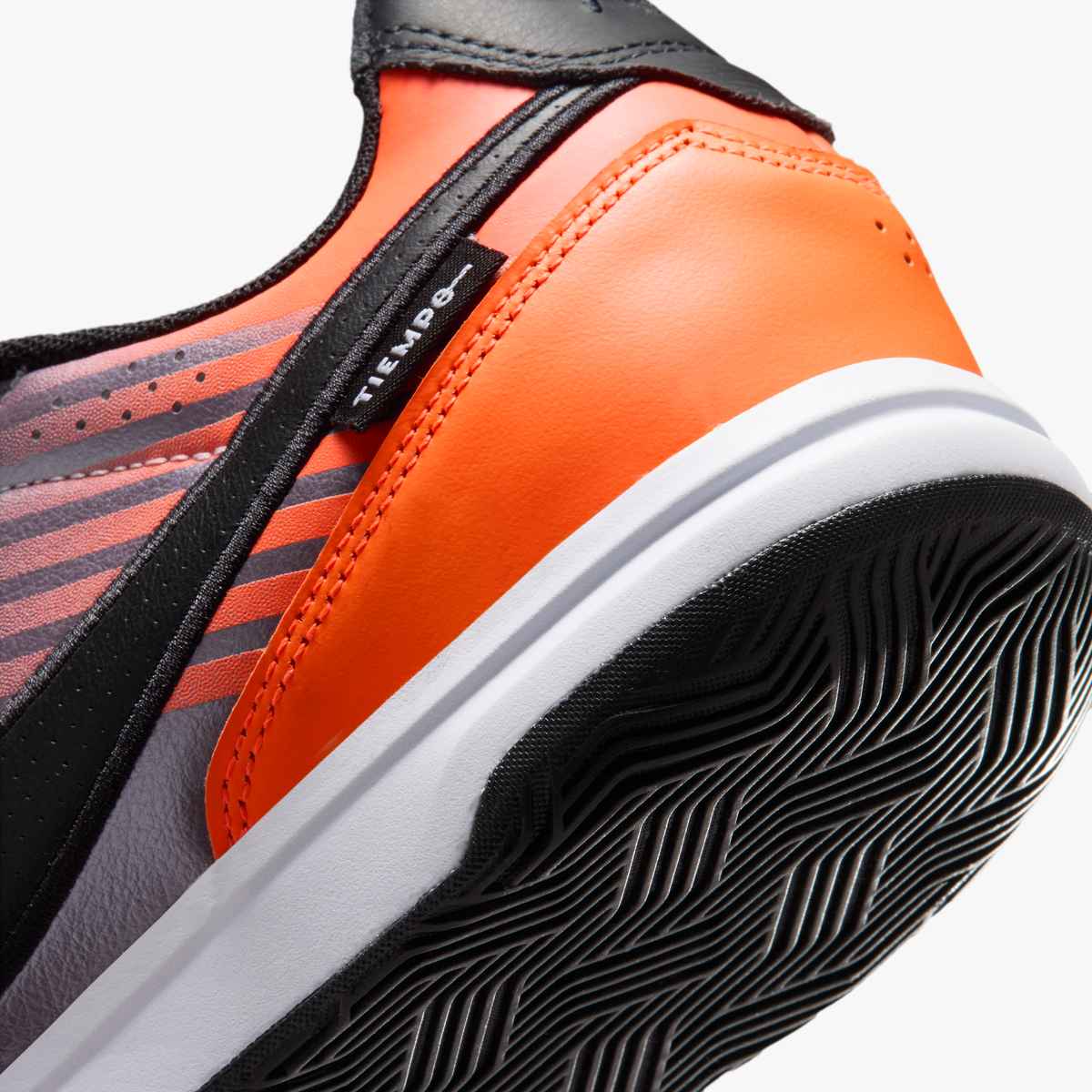 Nike Tiempo Streetgato PRM Heritage Indoor/Court Low-Top Soccer Shoes