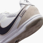 Nike Jr. Tiempo Streetgato Older Kids' Indoor Court Low-Top Soccer Shoes