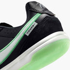 Nike Jr. Tiempo Streetgato Older Kids' Indoor Court Low-Top Soccer Shoes