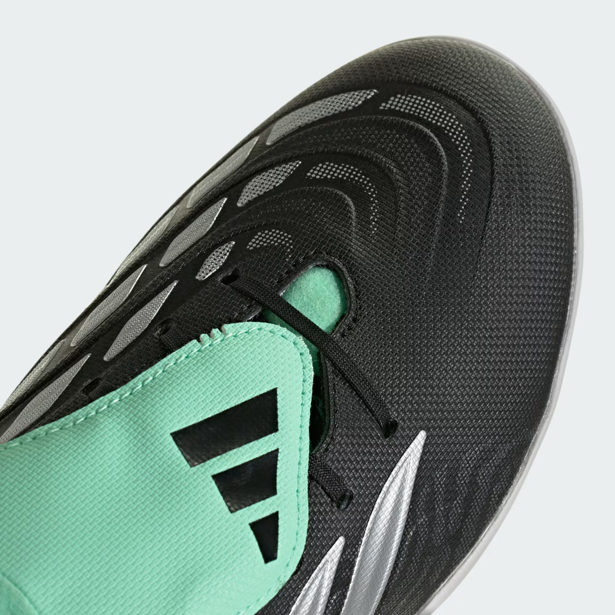 adidas PREDATOR CLUB Fold-Over Tongue Turf Soccer Cleats