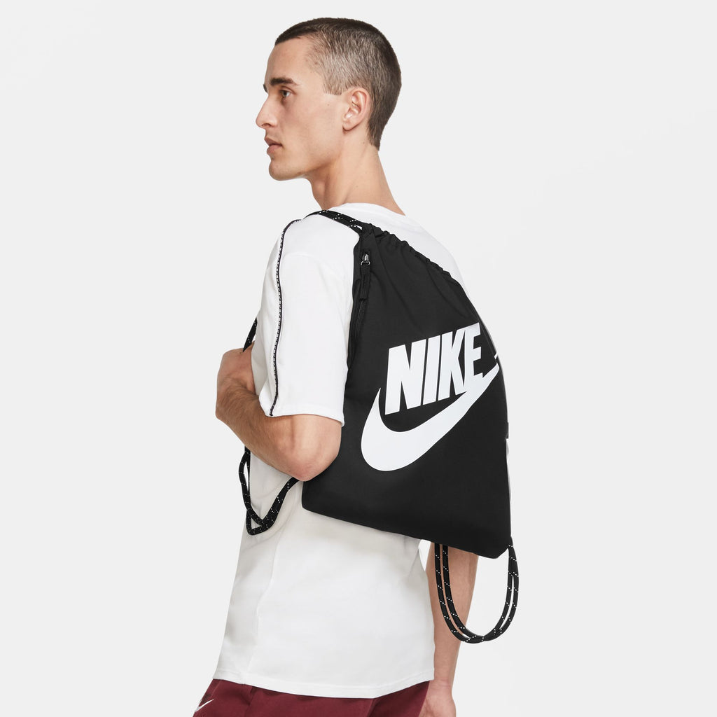 Nike Heritage Drawstring Bag (13L)