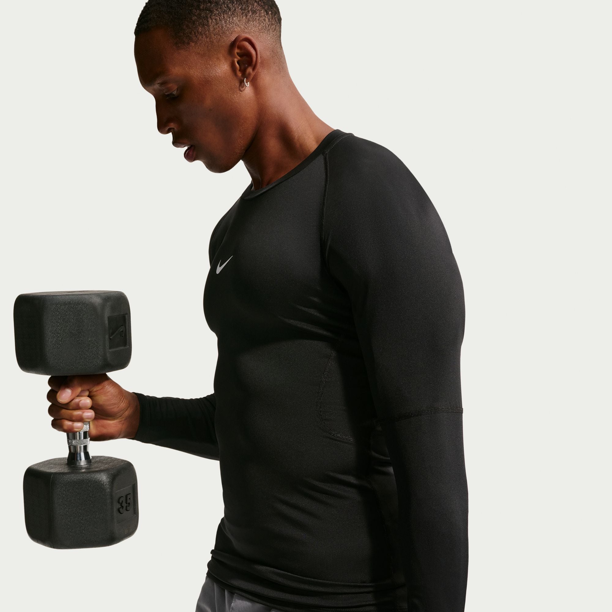 Nike Pro Men's Dri-FIT Tight Long-Sleeve Fitness Top