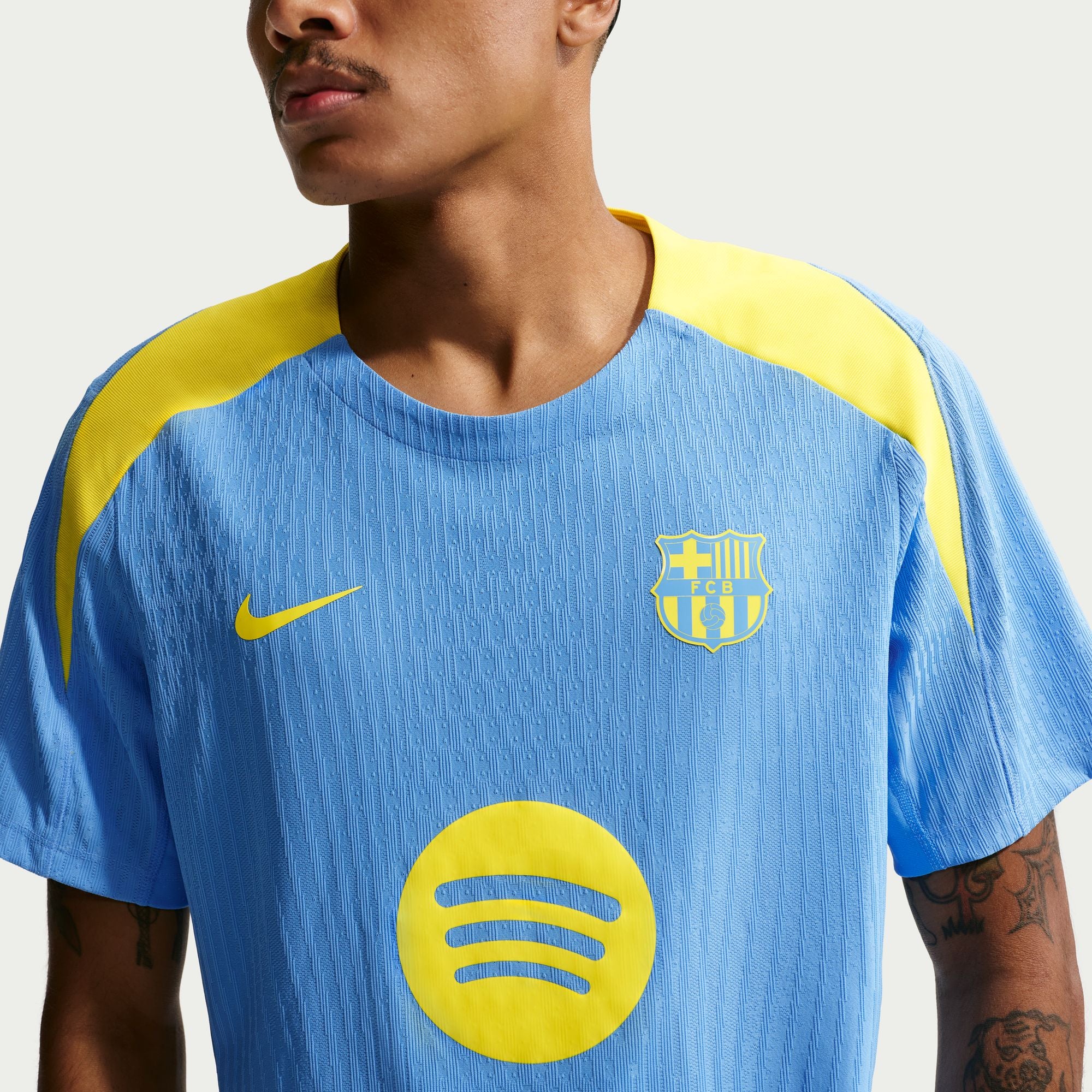 FC Barcelona Strike Elite SE Men's Nike Dri-FIT ADV Soccer Short-Sleeve Top