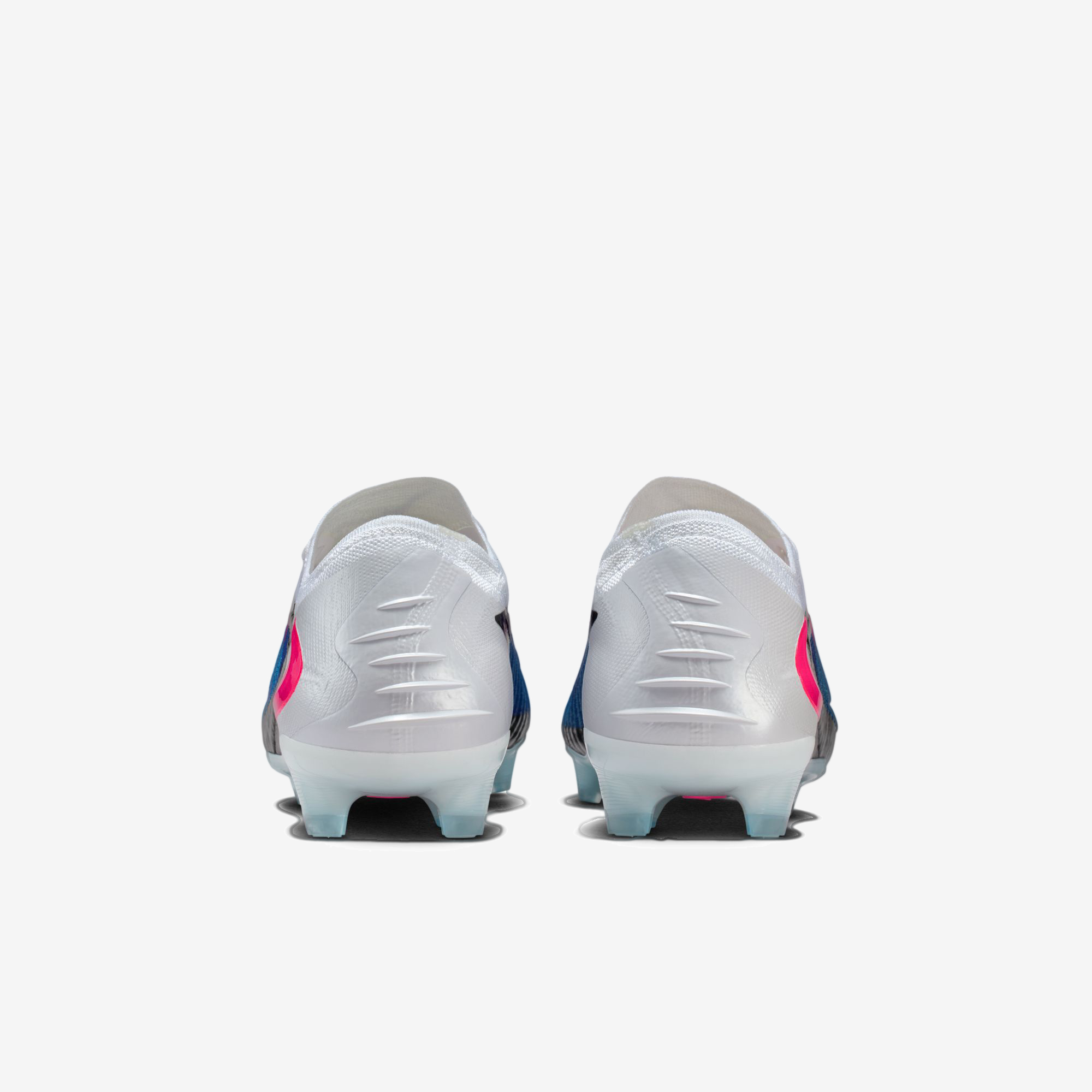 Nike Phantom 6 Low Elite Firm-Ground Soccer Cleats