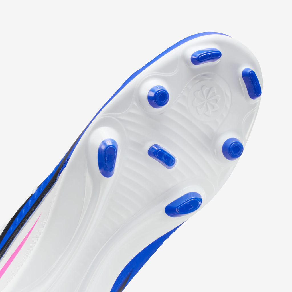 Nike Phantom 6 High Club Multi-Ground Soccer Cleats