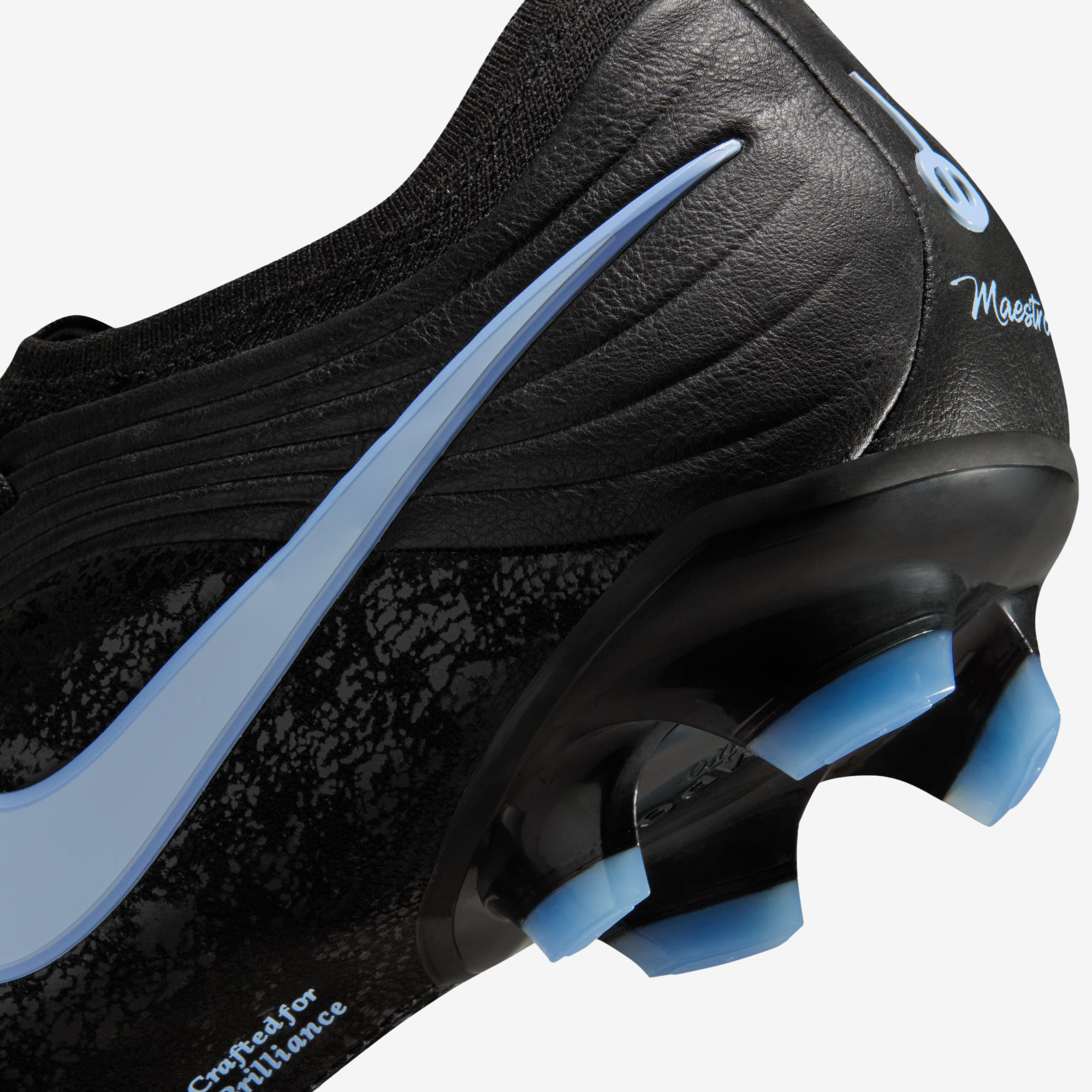 Nike Tiempo Maestro Elite Firm-Ground Low-Top Soccer Cleats