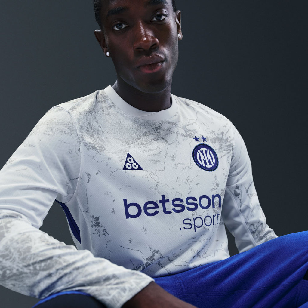 Inter Milan 2026 Stadium Goalkeeper SE Men's Nike ACG Dri-FIT Soccer Replica Jersey