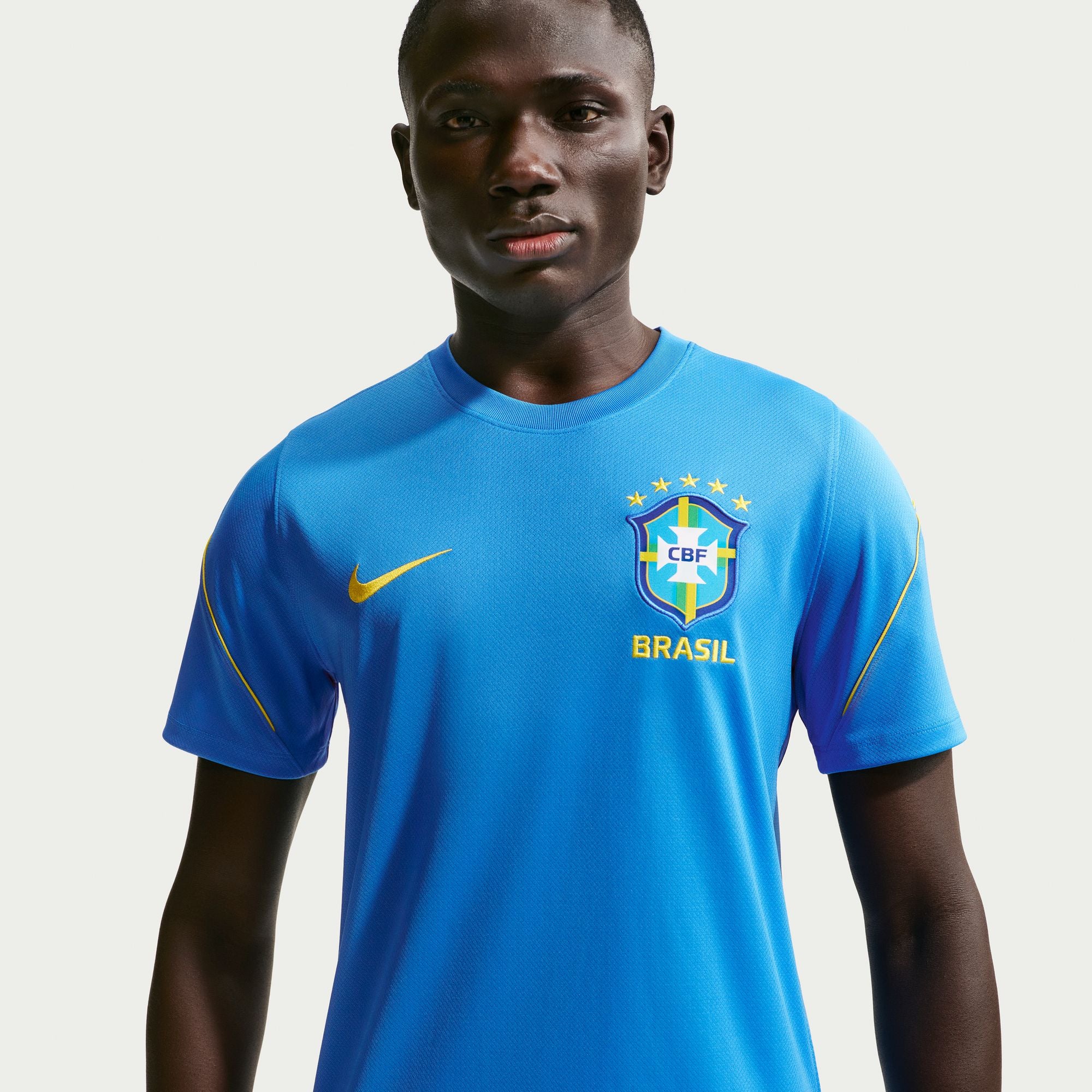 Brazil Strike Men's Nike Soccer Dri-FIT Short-Sleeve Top