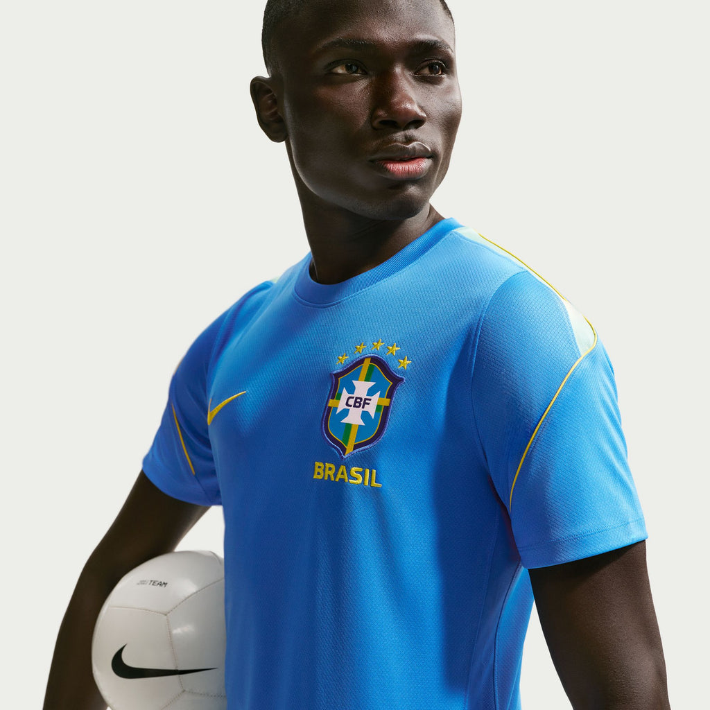 Brazil Strike Men's Nike Soccer Dri-FIT Short-Sleeve Top