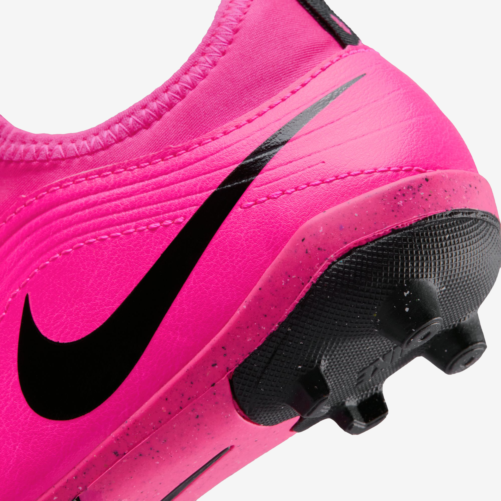 Nike Jr. Tiempo Maestro Club Little Kids' Multi-Ground Low-Top Soccer Cleats