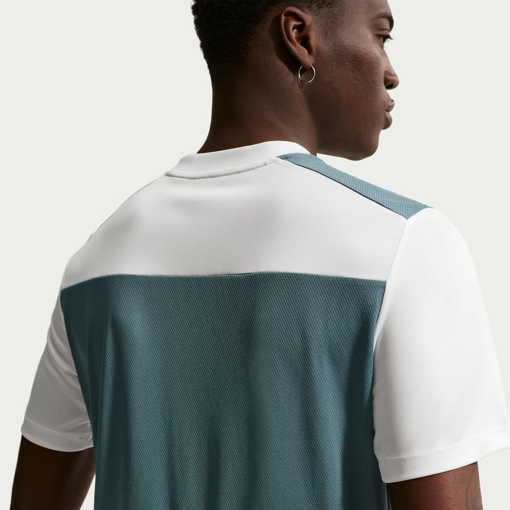 Nike Academy+ Men's Dri-FIT Short-Sleeve Football Shirt