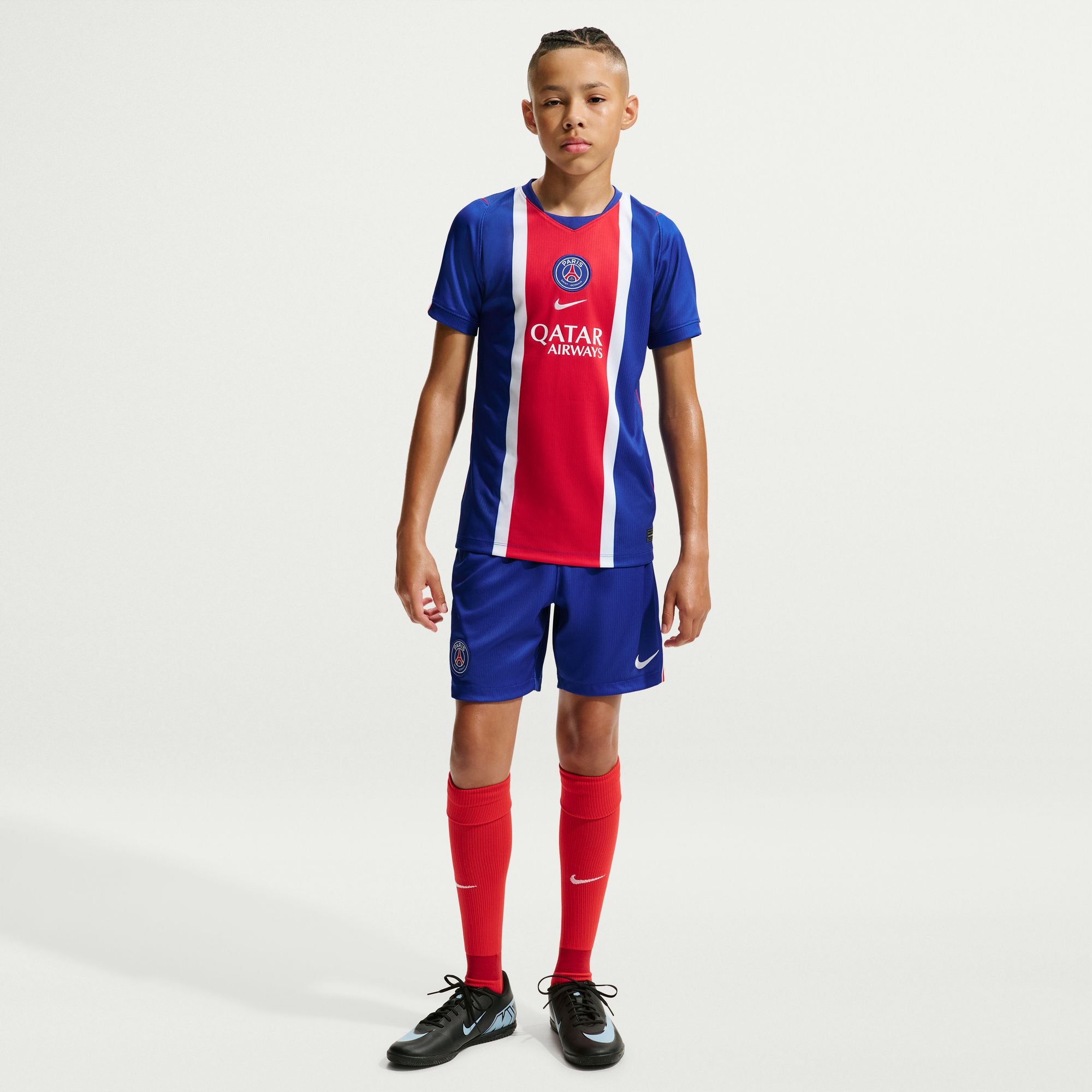 Paris Saint-Germain 2026/27 Stadium Home Big Kids' Nike Dri-FIT Soccer Repica Jersey