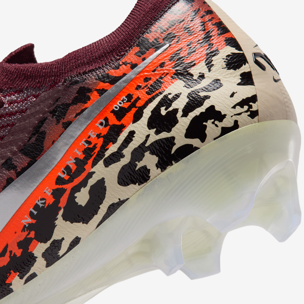 Nike United Mercurial Vapor 16 Elite Firm-Ground Low-Top Soccer Cleats