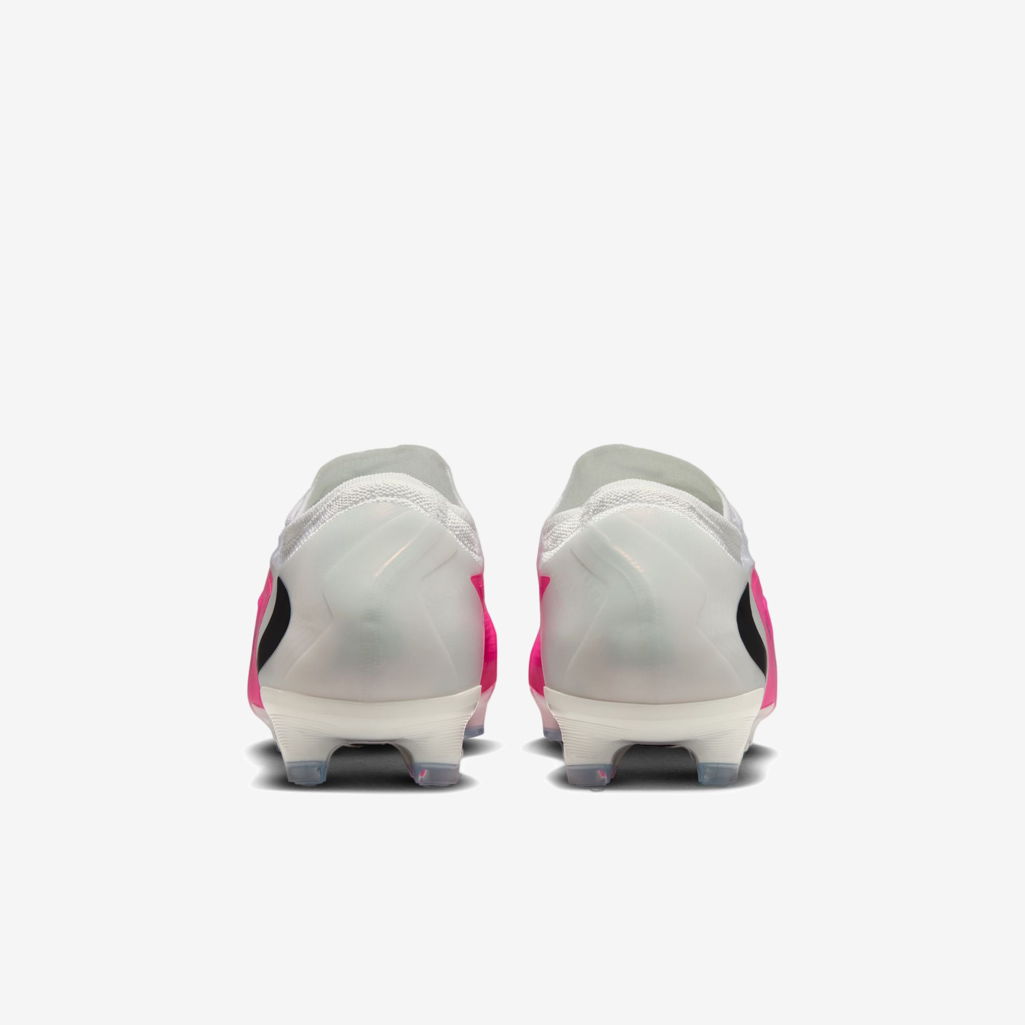 Nike Phantom 6 Low Pro Firm-Ground Soccer Cleats